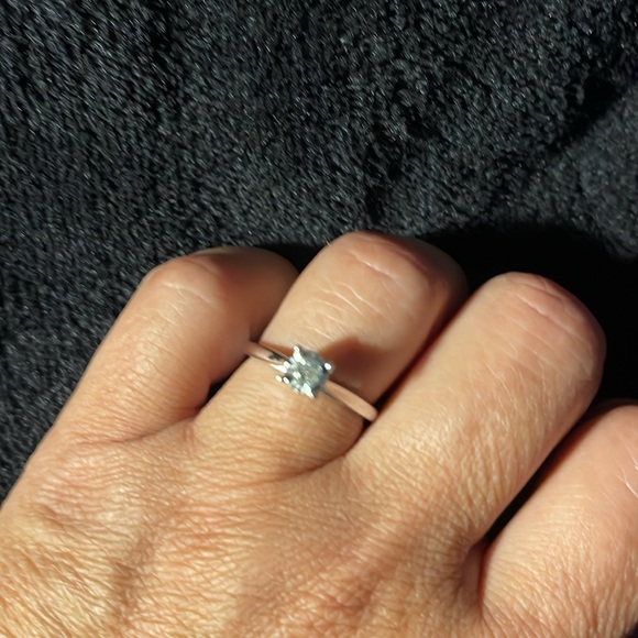 Woman rings - Picture 8 of 8